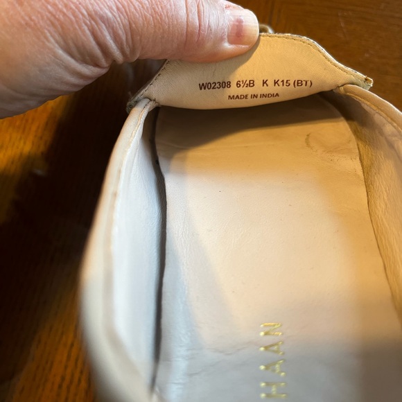 Cole Haan Women's Black and Cream Snakeskin Flats - Picture 5 of 7